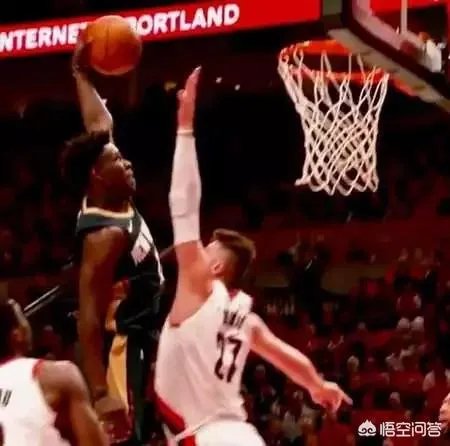 鹈鹕客场再胜开拓者总分2-0，霍勒迪33分投中关键三分，你怎么看？