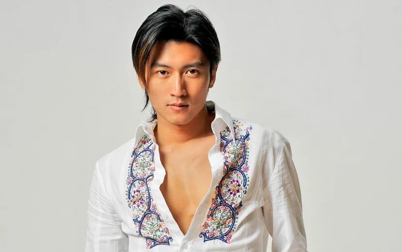 谢霆锋不再隐瞒，坦言与王菲的感情现状，离开张柏芝的他后悔了吗？