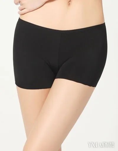 豪门盛宴朱丹跌倒露屁股没穿安全裤糗大了！