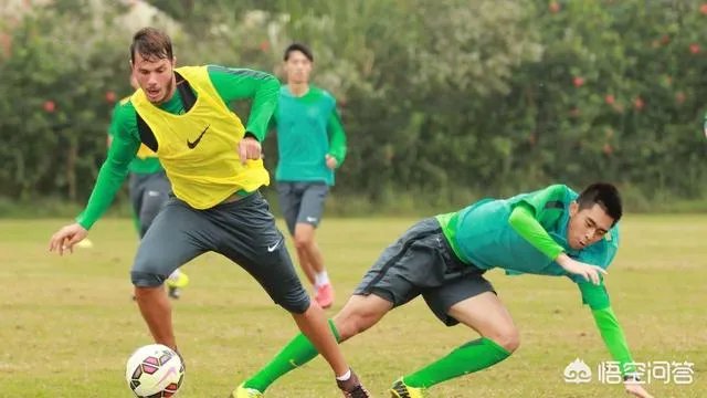 广州富力工体训练撞上TFBOYS,足球赛和演唱会的矛盾真的不可调和吗?