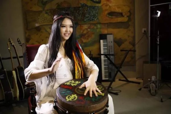 才发现一瞬间什么歌