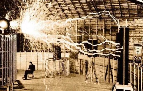 什么是交流电什么是直流电