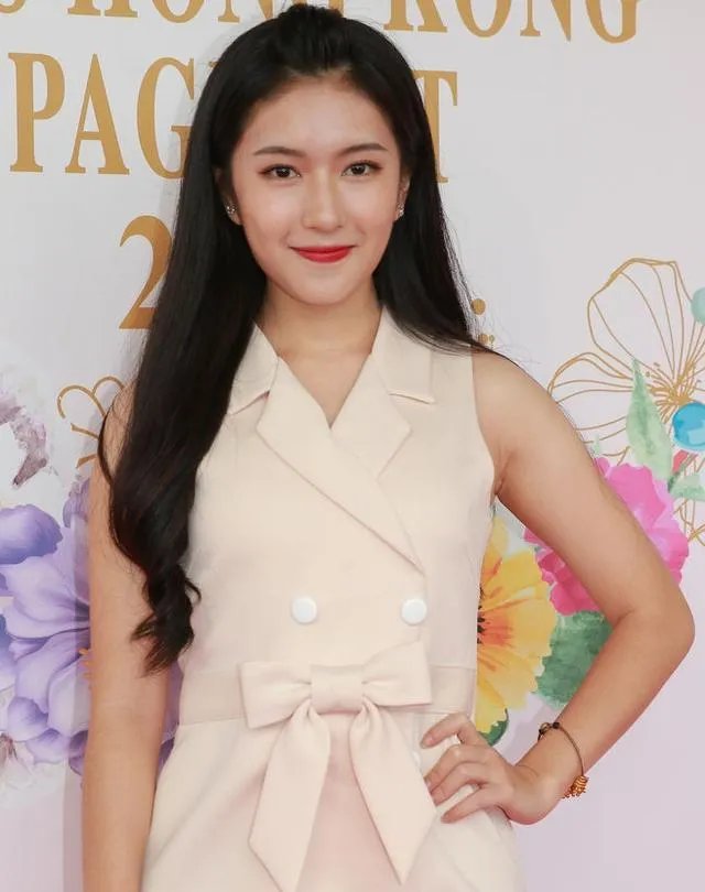 2019港姐选美第二轮面试照曝光,你关注了哪些选手?