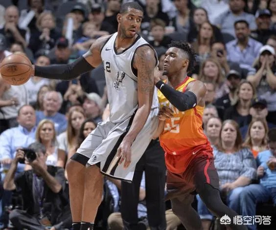 防守大战，马刺124比12战胜爵士，6连胜，发生了什么让他们在排行榜逆袭？