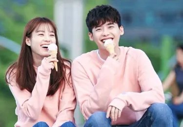 腾讯将翻拍韩剧《W两个世界》,将会由哪些演员出演?