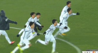 U23亚洲杯越南队为什么能够淘汰卡塔尔进入决赛，裁判不帮忙了吗？