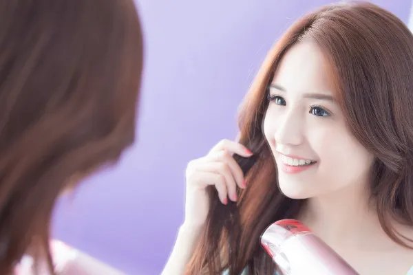 怎样正确使用啤酒洗头?