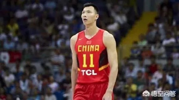 丁彦雨航击败易建联获得常规赛MVP，易建联为啥第一时间送上祝福？