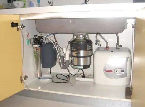 三口人厨宝买多少升的