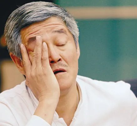 赵本山或将缺席于月仙葬礼,弟子接二连三出事,“赵氏集团”还能撑多久?