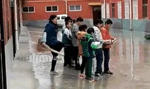 中小学可惩戒学生引关注，会不会伤害到孩子？