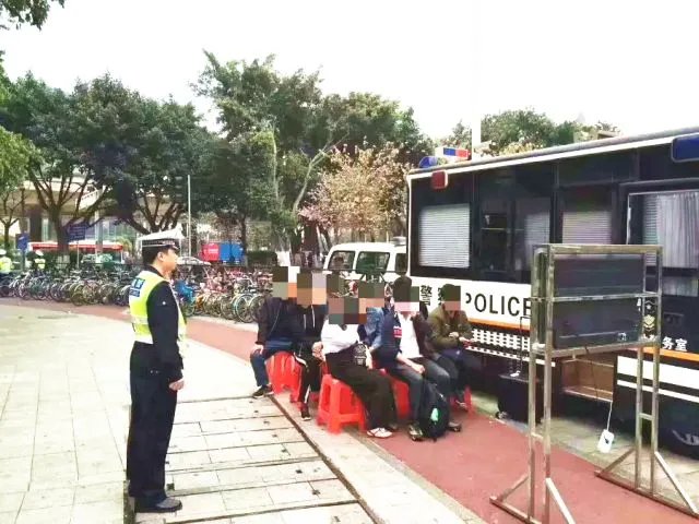 番禺走路闯红灯被逮要自拍分享20个赞吗?