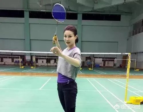 昔日上海女排“五连冠”成员，中国女排主力二传诸韵颖近况如何？