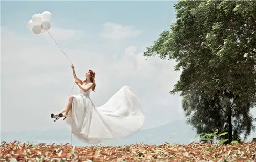 南京婚纱摄影价格一览表  南京拍婚纱照怎么省钱