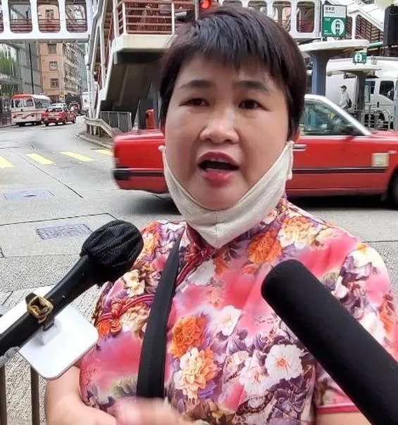 赌王灵堂出现闹事者，自称是赌王私生女，喊话要见何超琼，她这是什么操作？