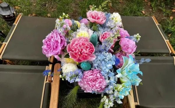 霍思燕与好友出游晒美照，你觉得她的状态怎么样？