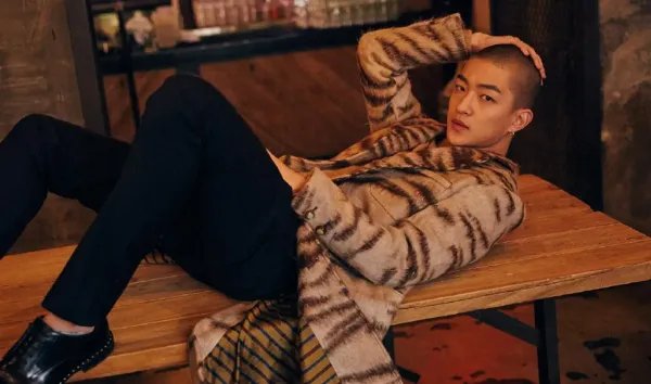 屈楚萧是谁旗下的艺人?