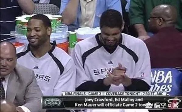 看一眼马刺替补席扭头就跑, 小学生用生命演绎装X, 结果呢?