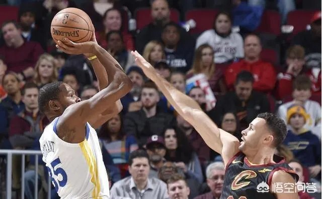 勇士129-105骑士，库里42+7+9，命中9记三分球，如何评价这场比赛？