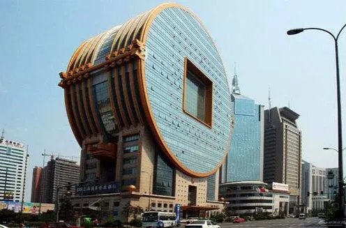 丑陋的反义词和近义词？