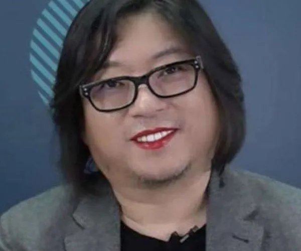 高晓松家世到底有多显赫 才子在家里也太逊了