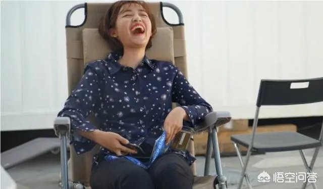 看一眼马刺替补席扭头就跑, 小学生用生命演绎装X, 结果呢?