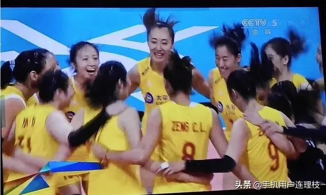 大家评价一下,中国女排的队长朱婷?