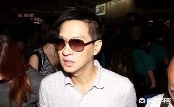 渣渣辉的警告是什么梗?