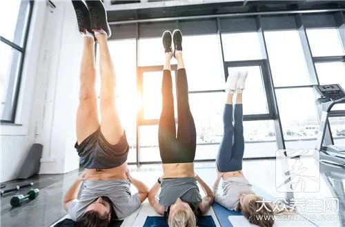 正确的腿部拉筋方法有什么