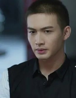 KO和美人师兄是什么关系？最后在一起了吗？