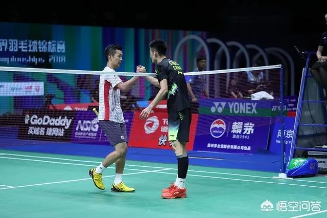 世锦赛上谌龙2-0战胜西本拳太,第二局谌龙5-11落后但最终逆转取胜,你怎么看?