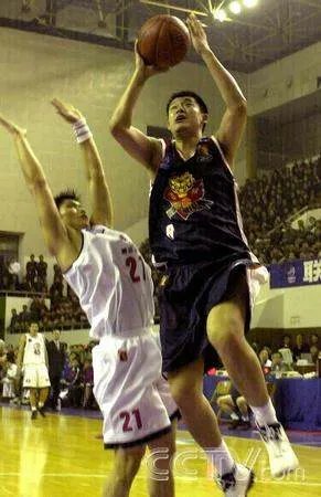 于嘉的人物经历