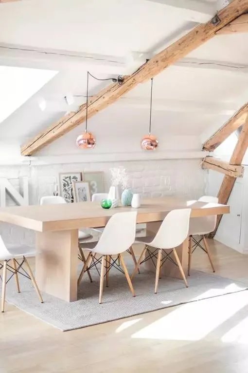 充满设计感的现代风格餐桌，餐厅照样时尚！