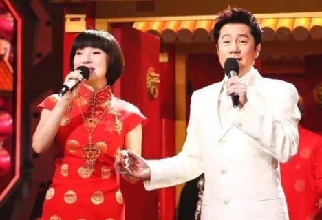 蔡国庆和尹相杰还有黄鹤翔，上台几乎都唱一首歌，你知道是哪几首歌吗？