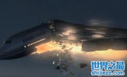 飞机空中解体人会怎样？中国民航最诡异的空难！ 