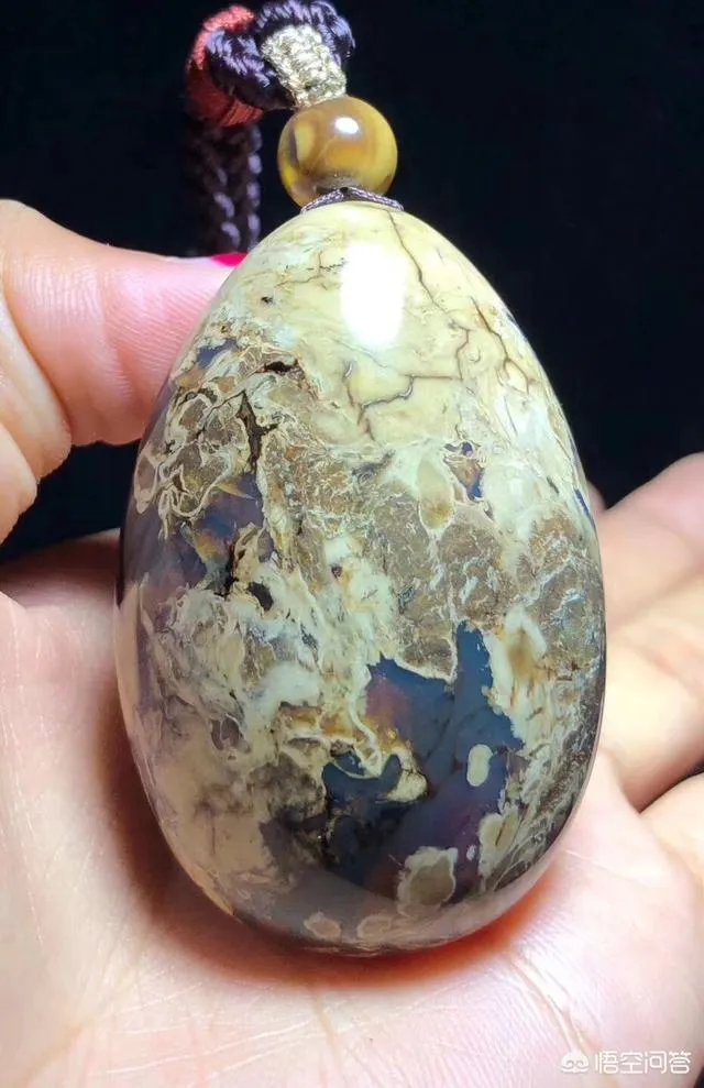 琥珀和蜜蜡真正的区别是什么?