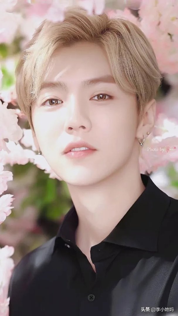 贝克汉姆为鹿晗庆生,你怎么看?