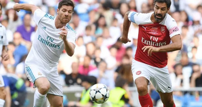 皇马元老队2-1阿森纳元老队谁进的球？