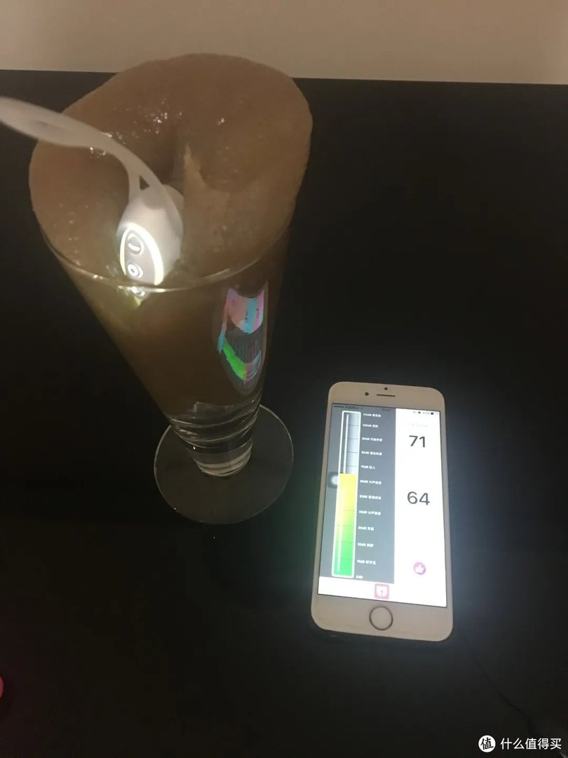 妹子们的屋里总该藏几款适合戴出门的跳蛋吧!