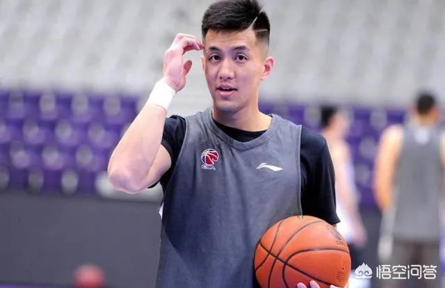 辽篮当初输掉总决赛之后,为什么会跟场外的四川球迷发生冲突?