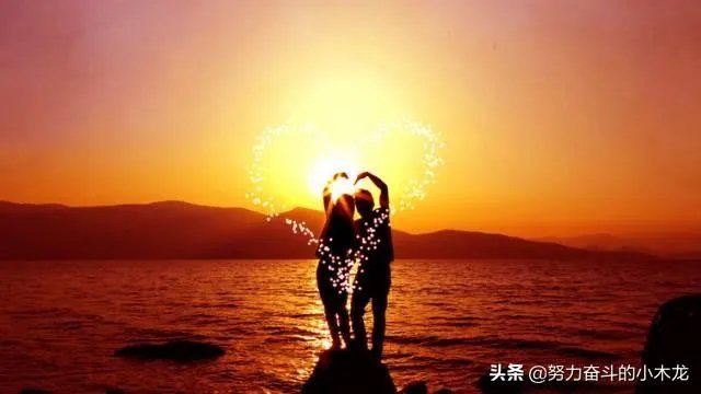 一个普通的女生如何才能谈一场恋爱？