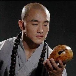 怎样看一龙与刘二狗之间的比赛?