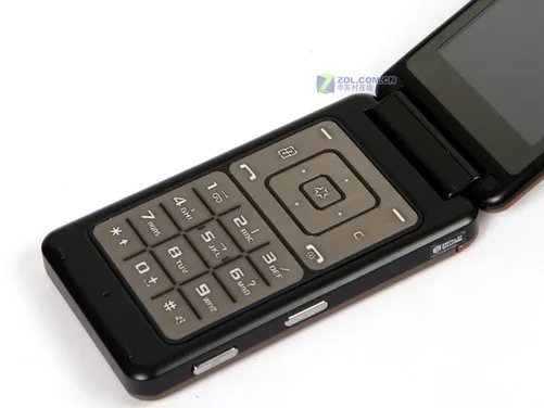 “两面派”大聚会 八款双屏翻盖手机推荐