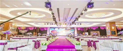 哈尔滨结婚酒店哪家好  哈尔滨结婚酒店多少钱一桌