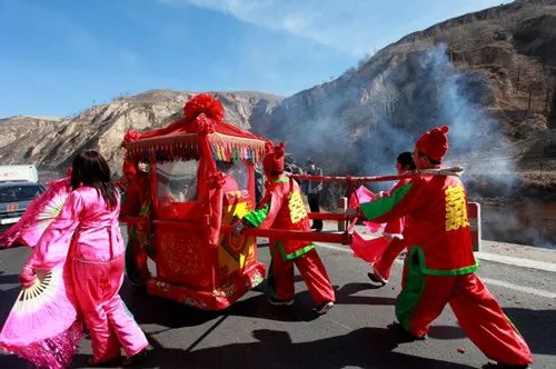 重庆结婚风俗流程 重庆婚嫁禁忌有哪些