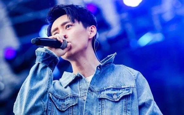 于玮是魏晨的初恋吗,魏晨什么时候结婚?