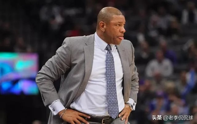 科比：球迷花钱是看你打比赛的，你有义务保持好身体和状态！怎么看待他对轮休的态度？