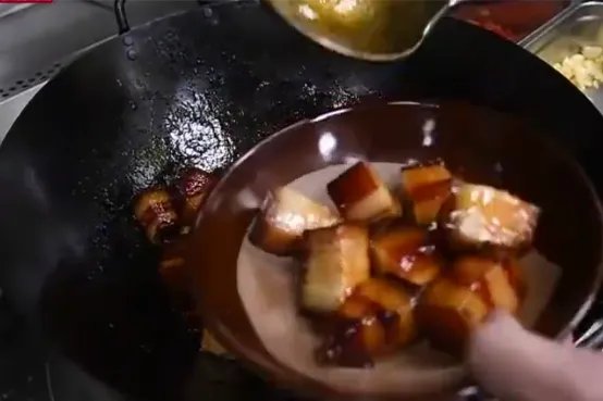 厨师烹饪还原100道模型菜，你能分得清真假吗？