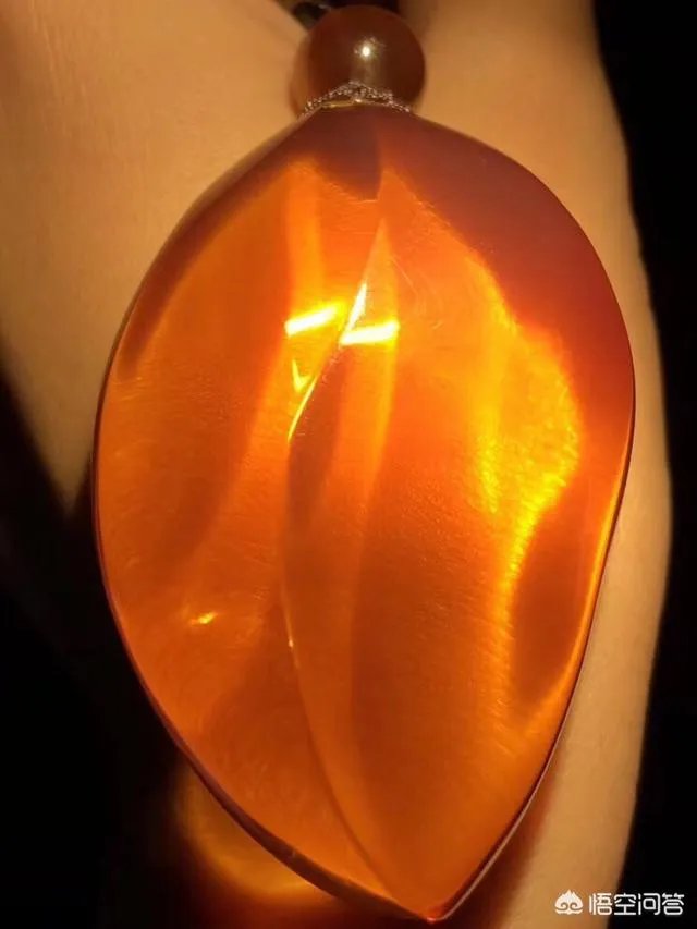 琥珀和蜜蜡真正的区别是什么?