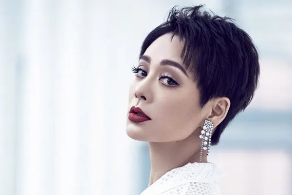 《创4》选手问宁静为什么要退团，你认为他是情商低还是胆子大？